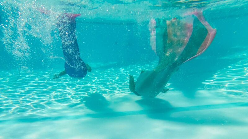 Aquasirènes : des cours pour apprendre à nager comme une sirène